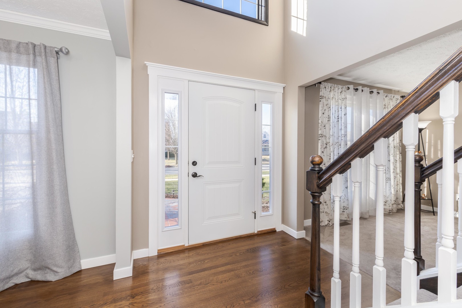 3304 Barrington Road Bloomington, IL 61704 - Photo 4 of 64