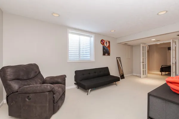 $407,700 | 3304 Barrington Road, Bloomington, IL 61704