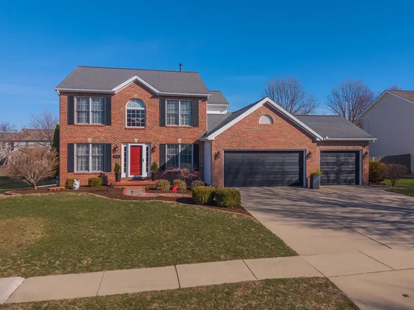 $407,700 | 3304 Barrington Road, Bloomington, IL 61704