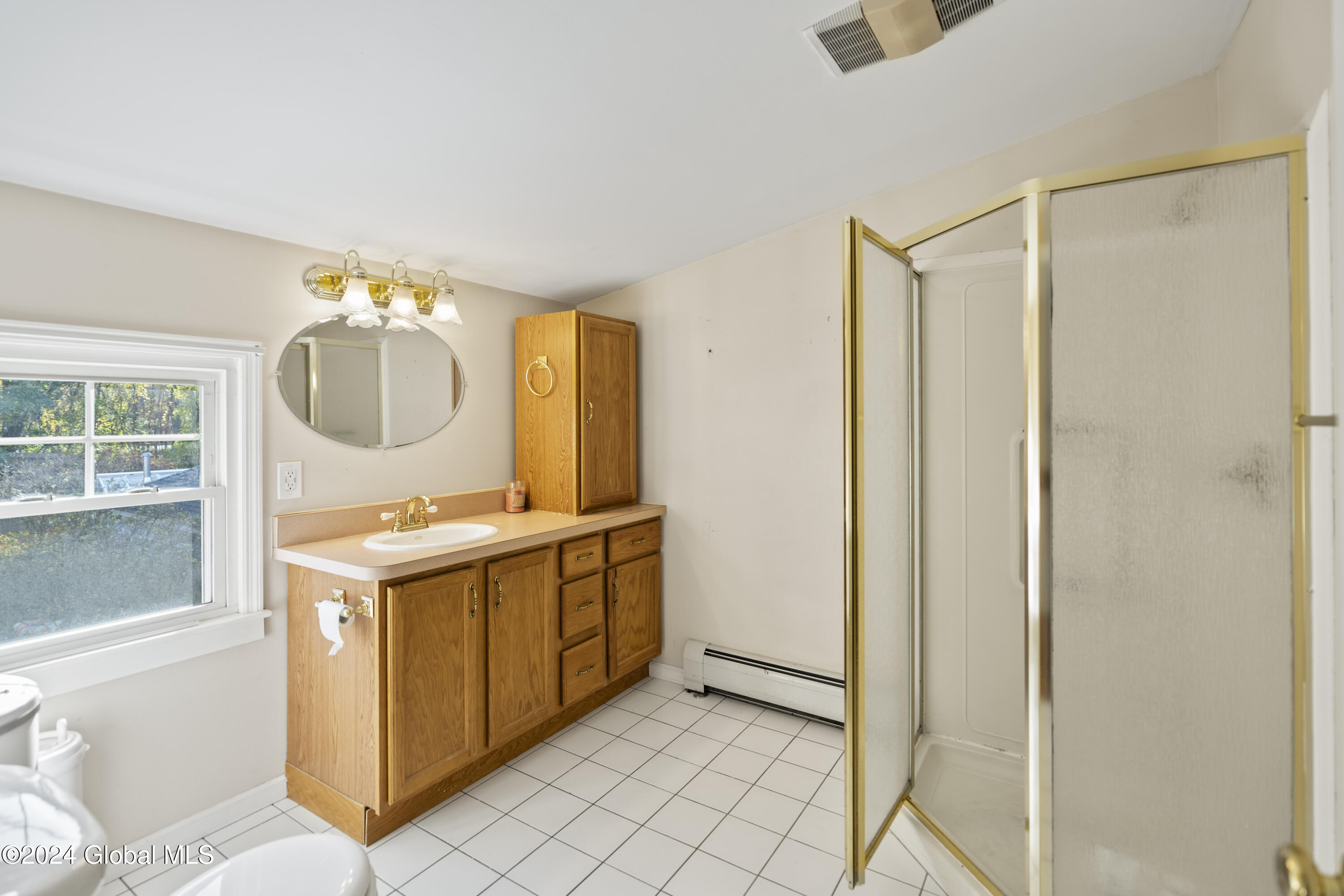 88 Broderick Street Colonie, NY 12205 - Photo 24 of 26 DSC08660