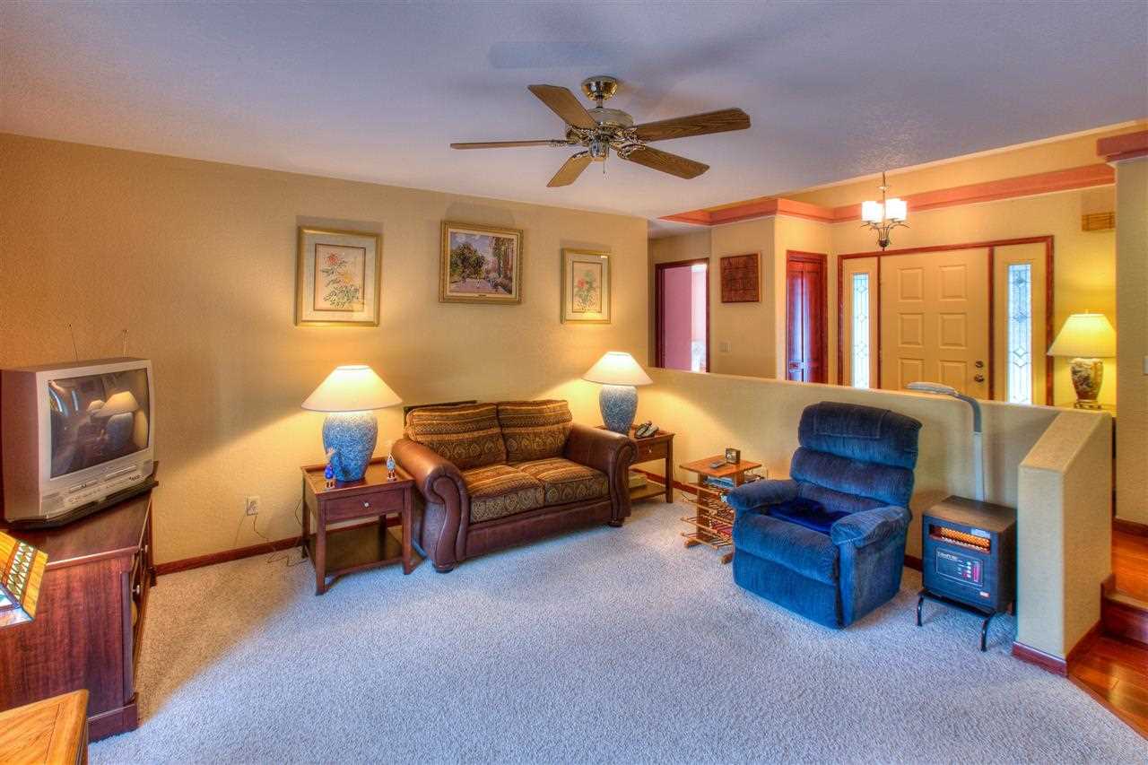 6920 North Harvard Road Newman Lake, WA 99025 - Photo 4 of 17