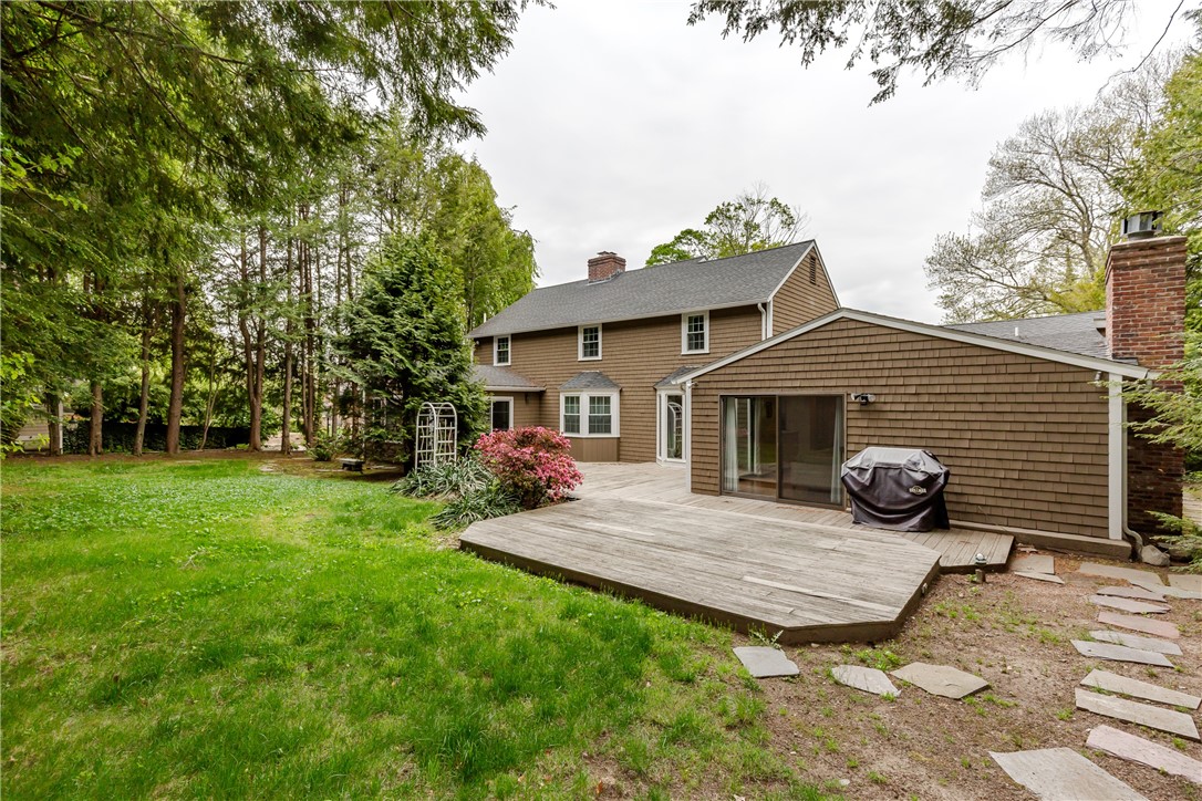 7 White Birch Road Cranston, RI 02920 - Photo 42 of 44