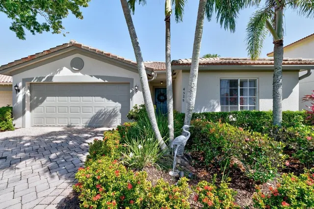 $425,000 | 4528 56th Lane, Vero Beach, FL 32967