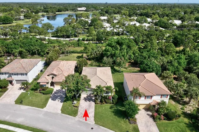 $425,000 | 4528 56th Lane, Vero Beach, FL 32967