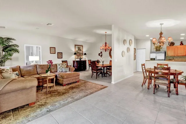 $425,000 | 4528 56th Lane, Vero Beach, FL 32967