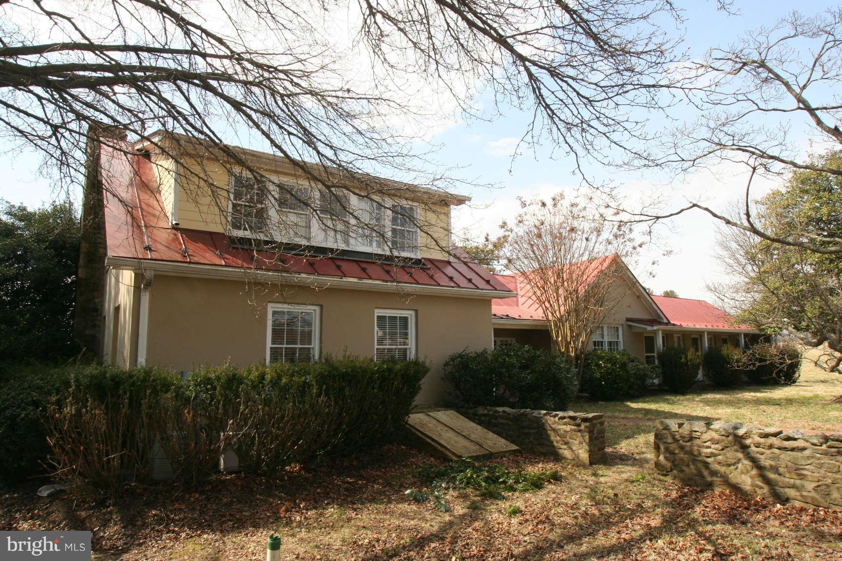 22415 Cider Spring Place Middleburg, VA 20117 - Photo 2 of 8 Exterior (Front)