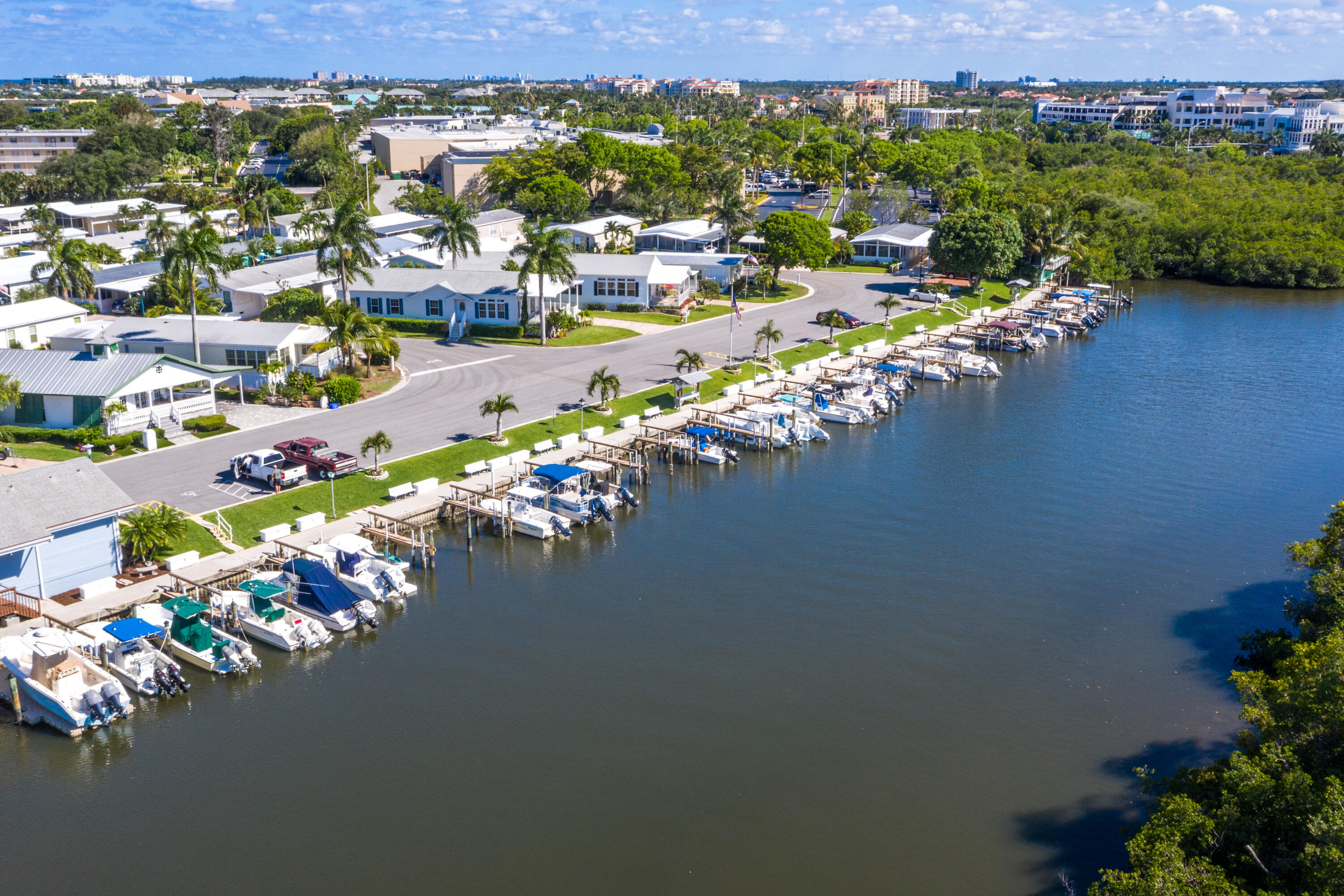 400 North Hwy A1A, Unit 47 Jupiter, FL 33477 - Photo 29 of 35 an aerial view of a houses with yard
