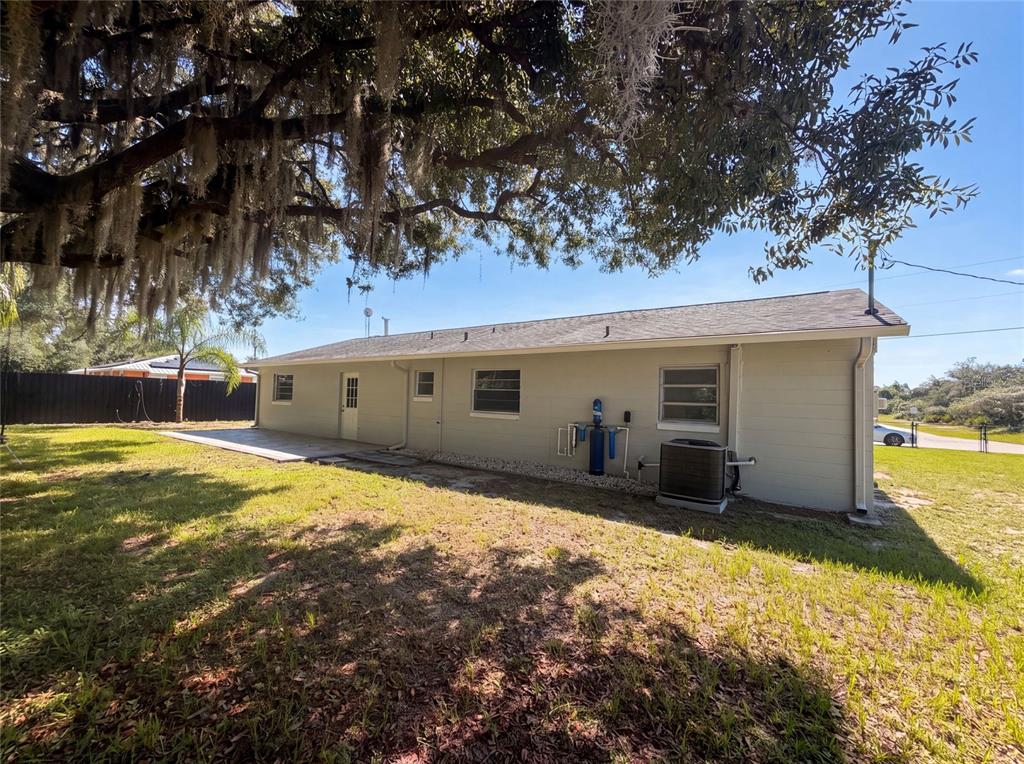 417 Calumet Road Avon Park, FL 33825 - Photo 5 of 15
