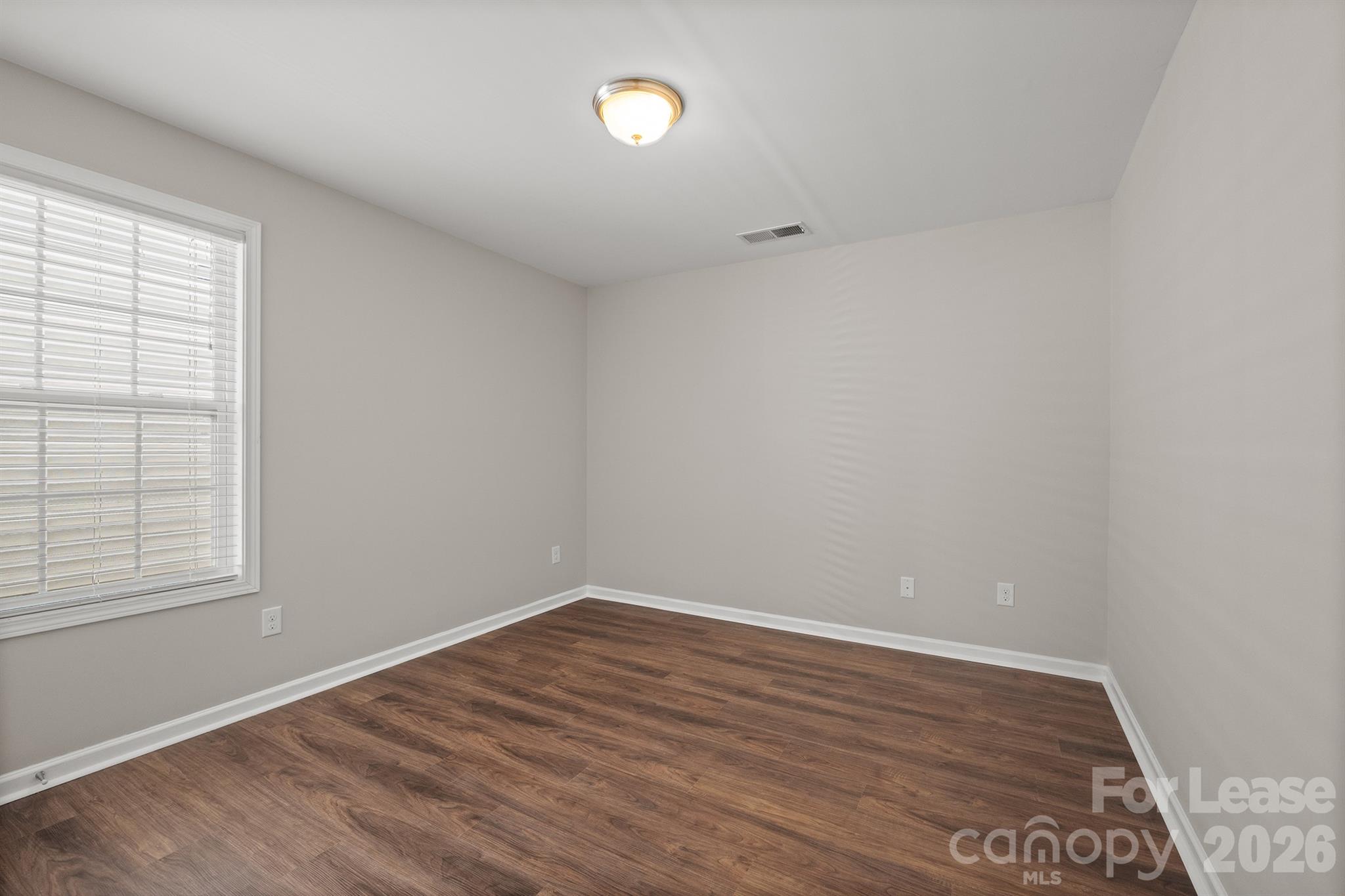 9230 Inverness Bay Road Charlotte, NC 28278 - Photo 17 of 35