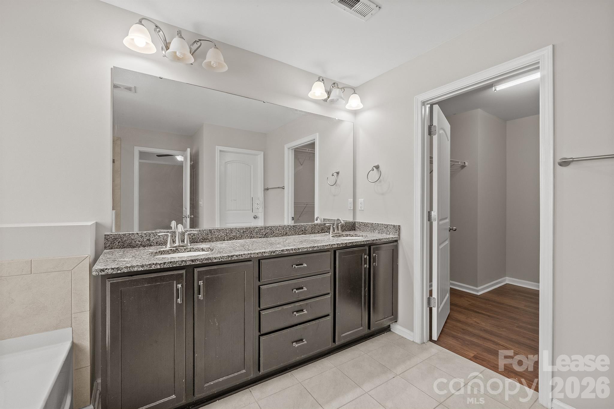 9230 Inverness Bay Road Charlotte, NC 28278 - Photo 21 of 35