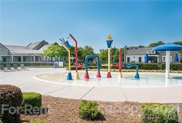 9230 Inverness Bay Road Charlotte, NC 28278 - Photo 29 of 35