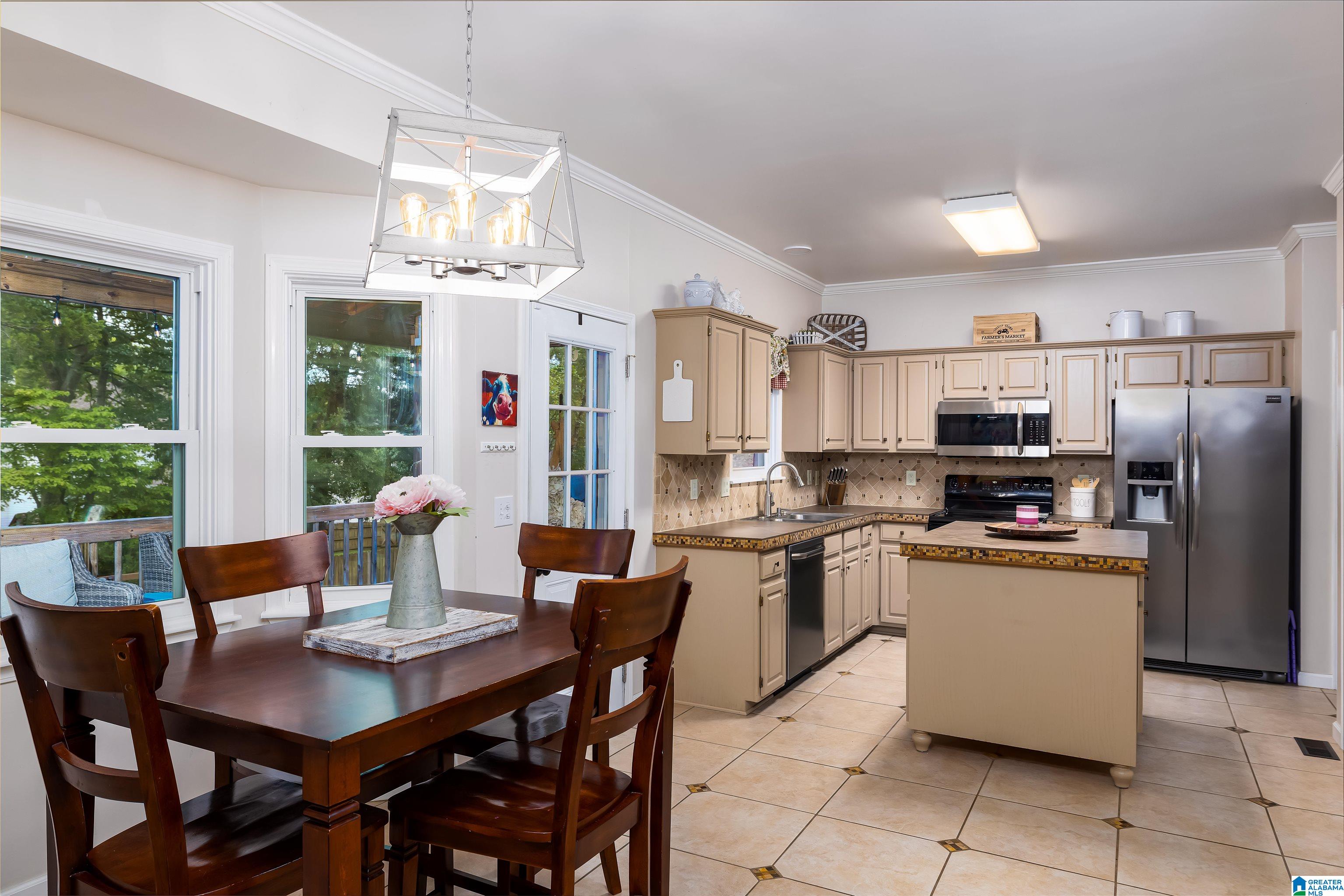 132 Longfeather Lane Alabaster, AL 35007 - Photo 14 of 39
