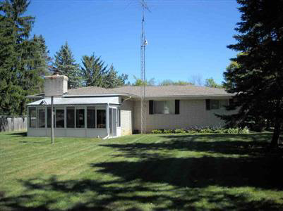 6051 Elms Road Flushing, MI 48433 - Photo 3 of 3 20198907-2.JPG