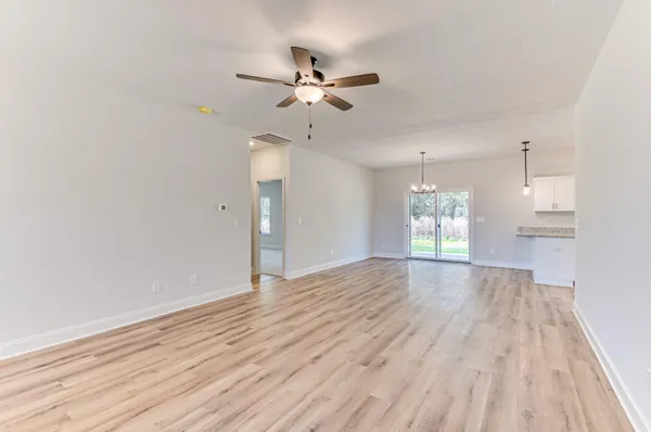 $270,900 | 864 Brewer Drive, New Ellenton, SC 29809