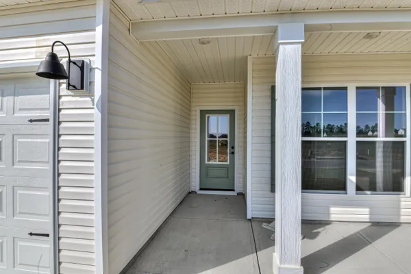 $270,900 | 864 Brewer Drive, New Ellenton, SC 29809