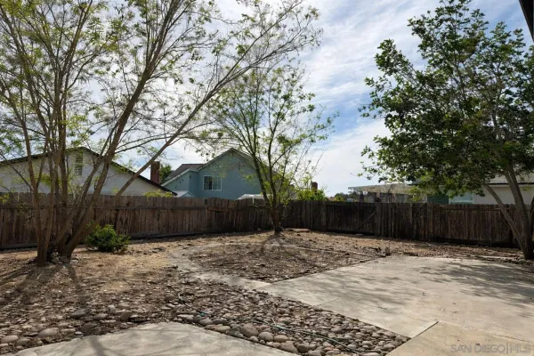 $4,195 | 8849 Scorpius Way, San Diego, CA 92126