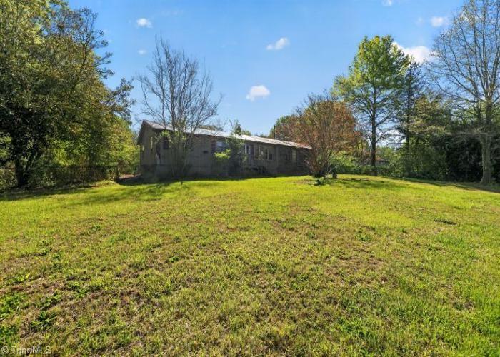 5262 Rosedale Street Trinity, NC 27370 - Photo 4 of 18