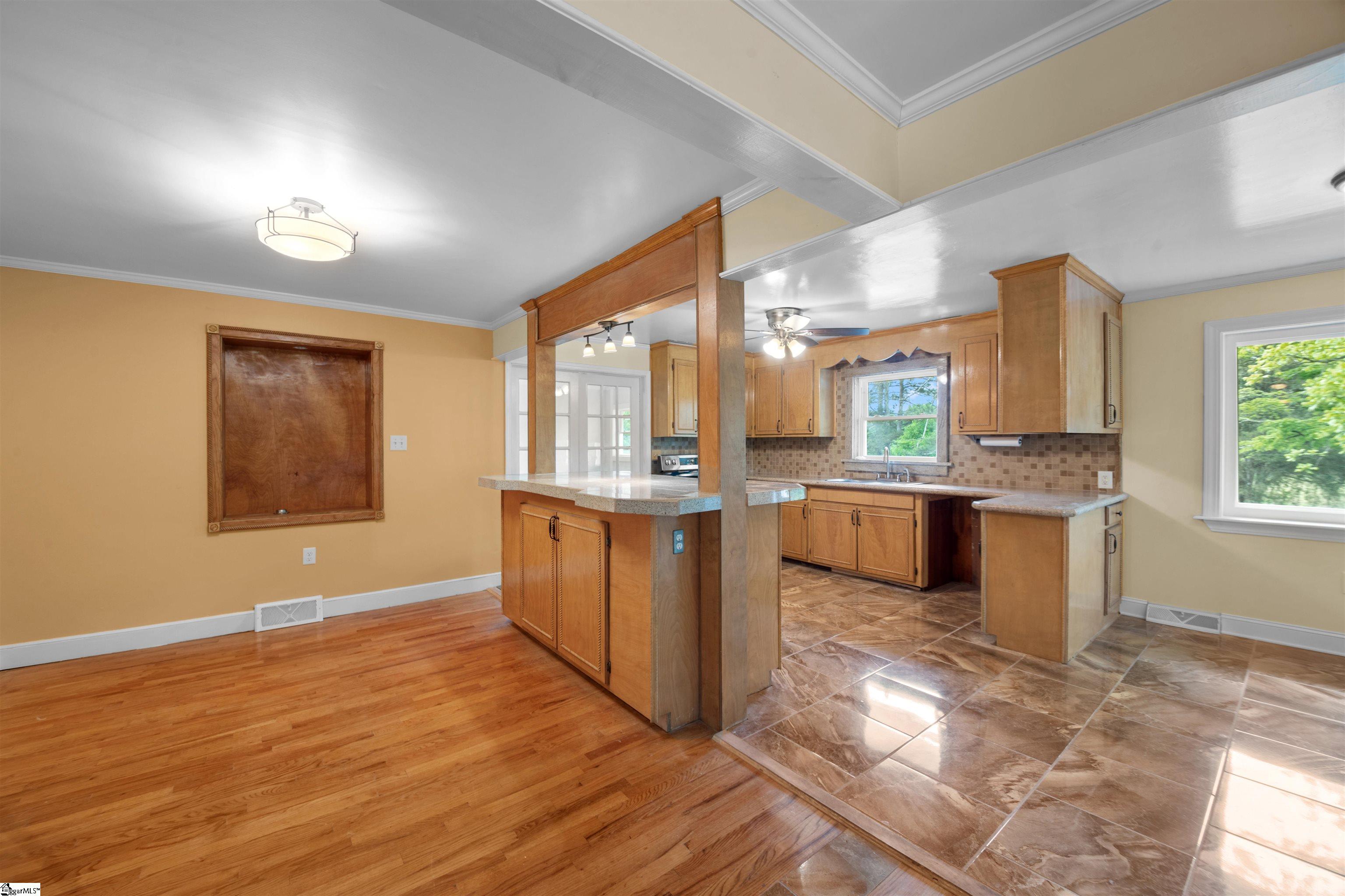 1005 Gordon Street Anderson, SC 29626 - Photo 20 of 48