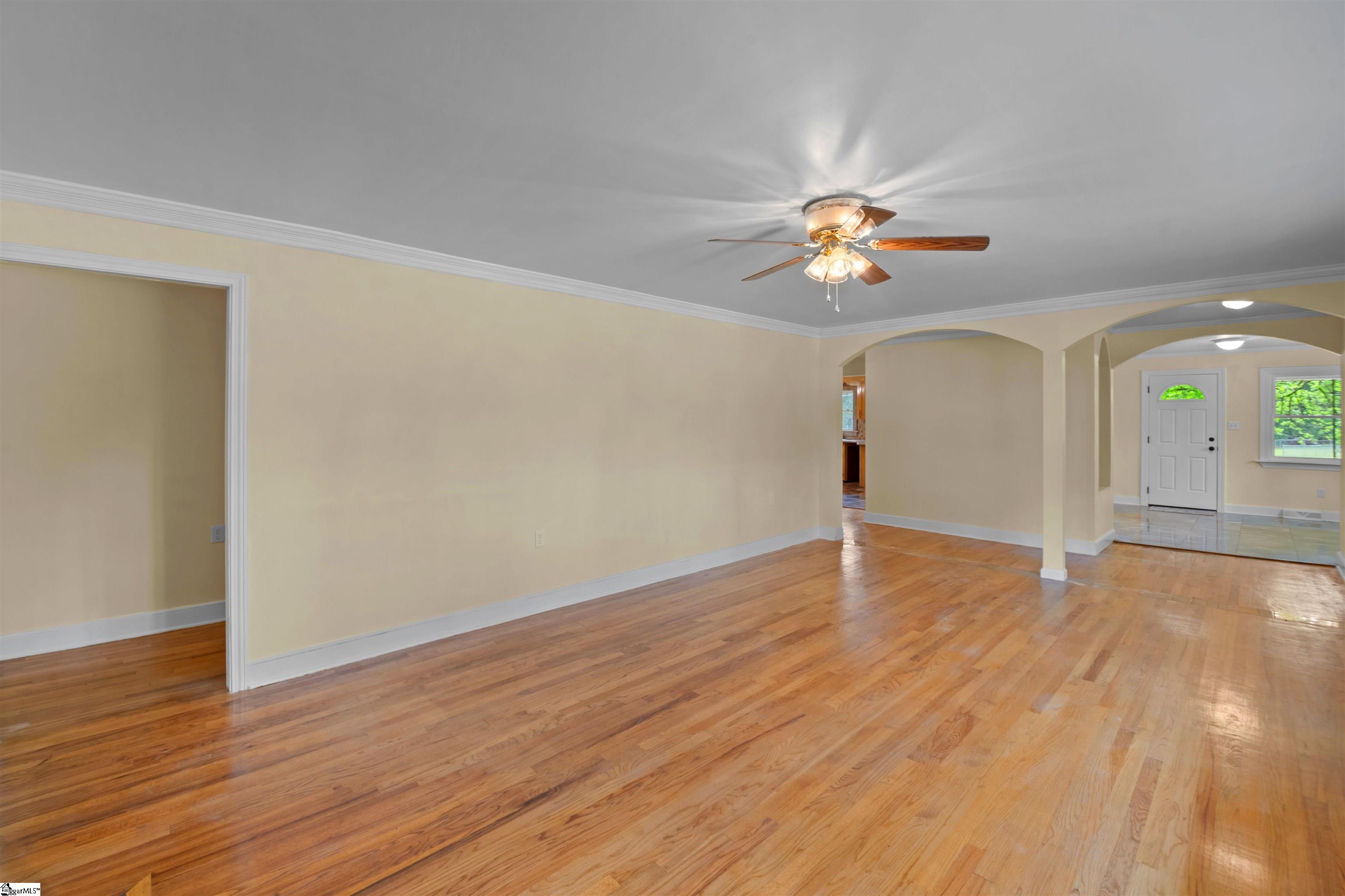 1005 Gordon Street Anderson, SC 29626 - Photo 9 of 48