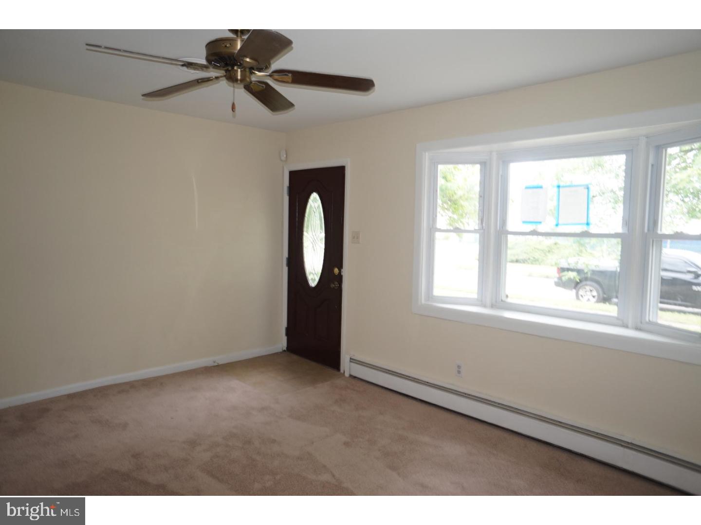 54 Norman Avenue Riverside, NJ 08075 - Photo 3 of 13