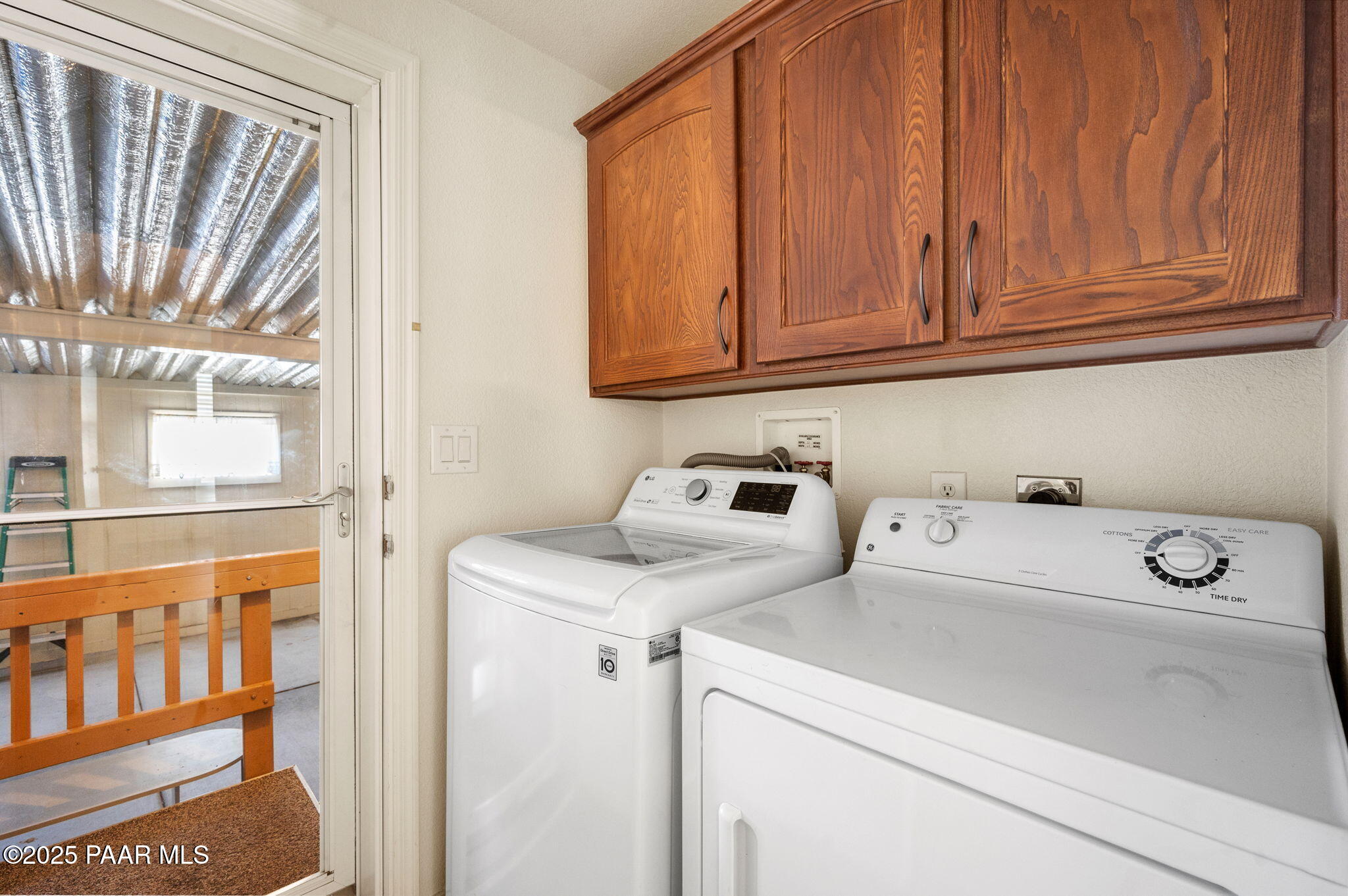 1178 Rafter 11 Circle Prescott Valley, AZ 86327 - Photo 21 of 25 19-Laundry Room
