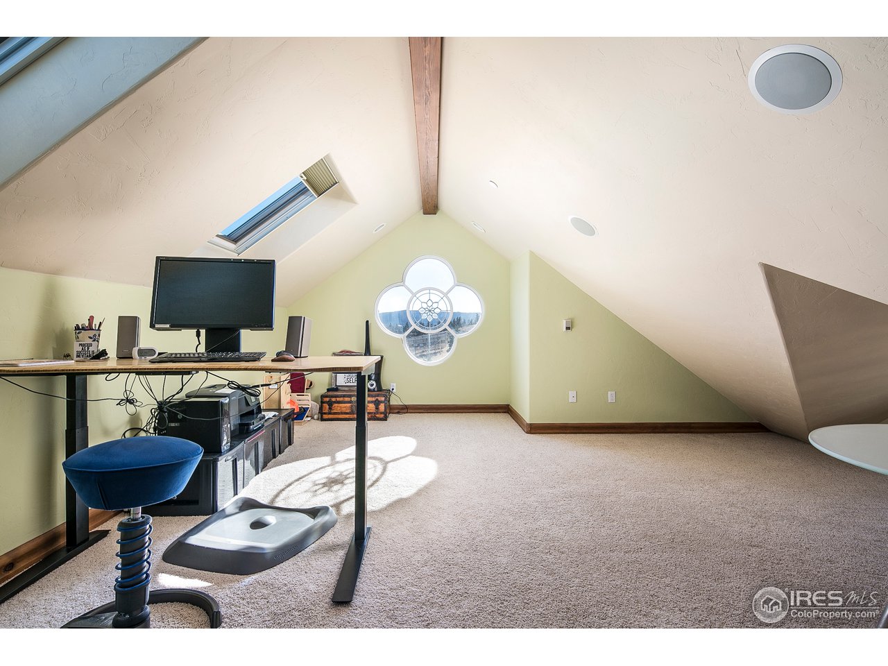 355 Mountain King Road Boulder, CO 80302 - Photo 22 of 34 a living room with furniture and a flat screen tv