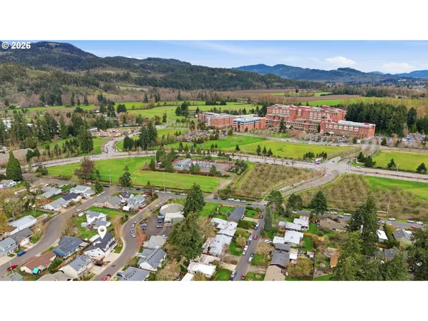 $789,000 | 520 Ethan Court, Springfield, OR 97477