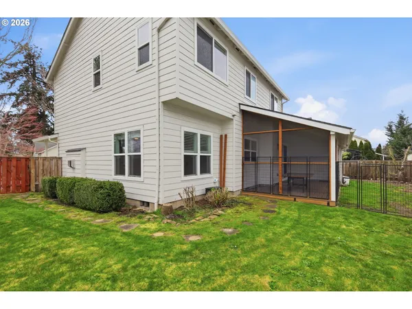 $789,000 | 520 Ethan Court, Springfield, OR 97477