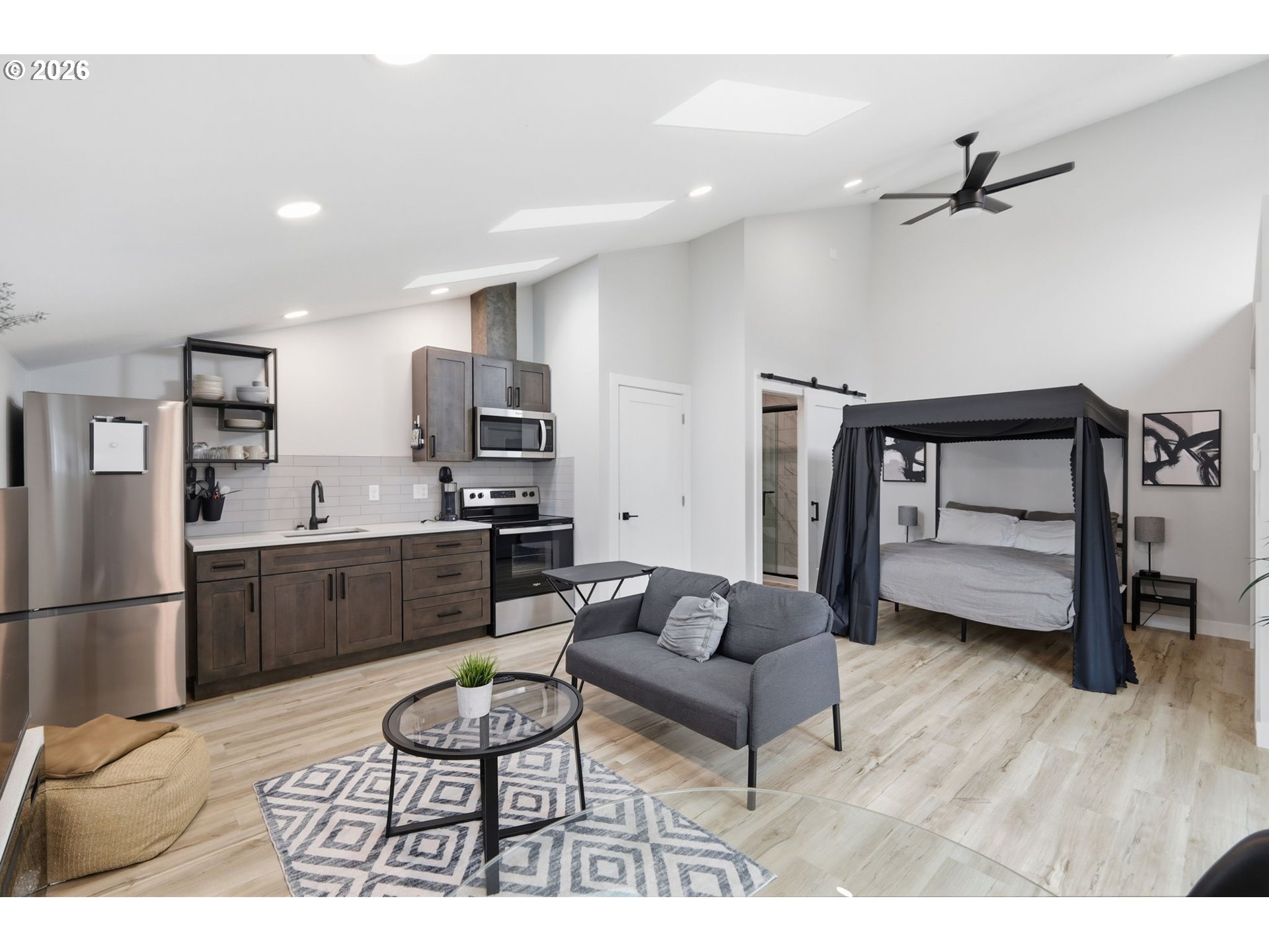 520 Ethan Court Springfield, OR 97477 - Photo 4 of 48