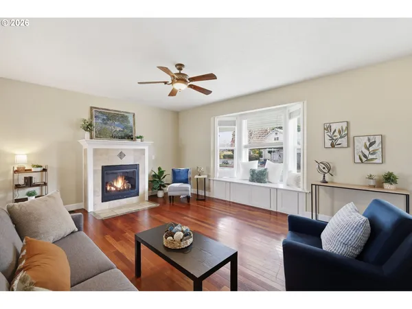 $789,000 | 520 Ethan Court, Springfield, OR 97477