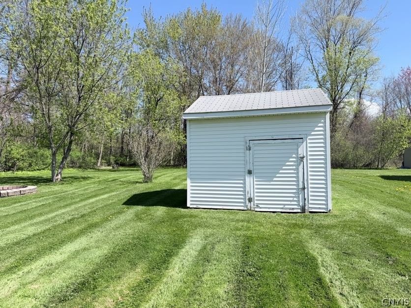 1127 Smithridge Road Bridgeport, NY 13030 - Photo 6 of 36