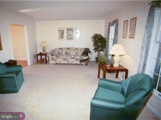 837 Broadcasting Road Wyomissing, PA 19610 - Photo 3 of 6 Gallery Image 3