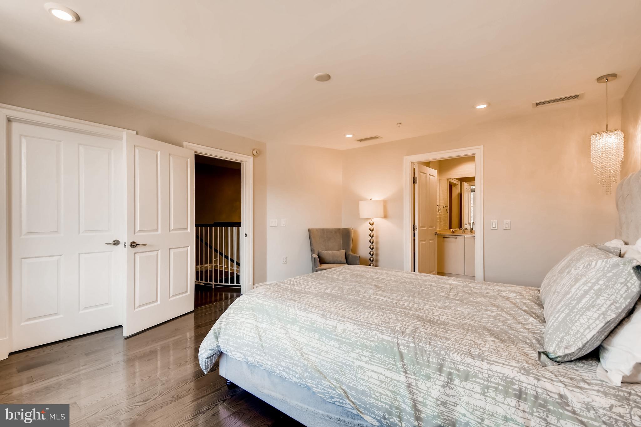 801 Key Highway, Unit 365 Baltimore, MD 21230 - Photo 20 of 60