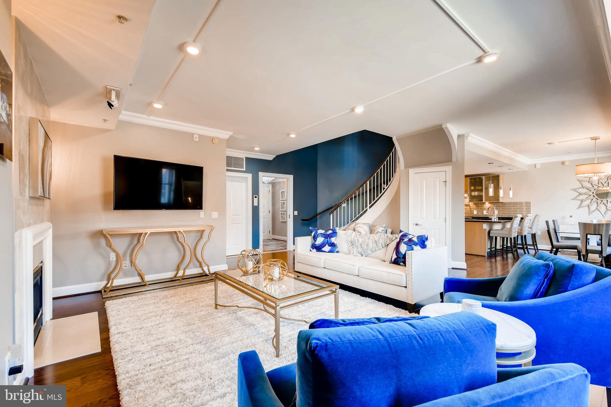 801 Key Highway, Unit 365 Baltimore, MD 21230 - Photo 6 of 60