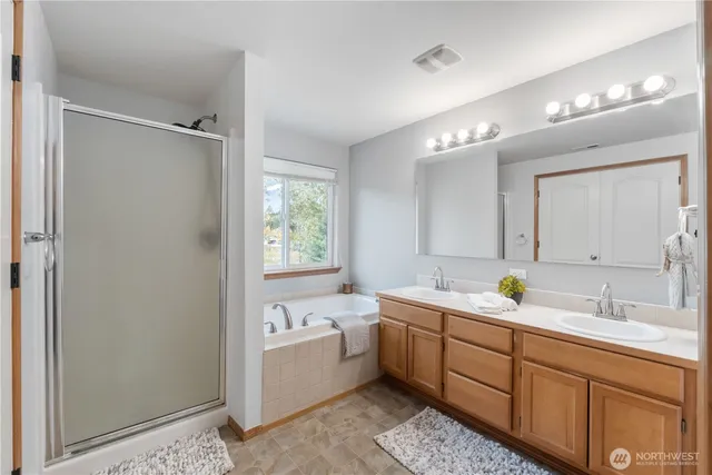 $534,950 | 226 Easton Avenue West, Eatonville, WA 98328