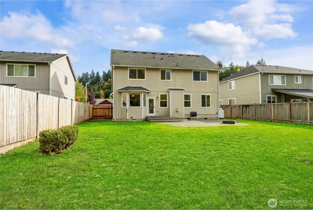 $534,950 | 226 Easton Avenue West, Eatonville, WA 98328