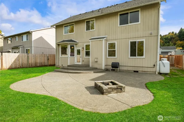 $534,950 | 226 Easton Avenue West, Eatonville, WA 98328