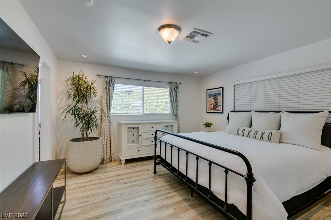 1812 Poco Way Las Vegas, NV 89102 - Photo 14 of 35