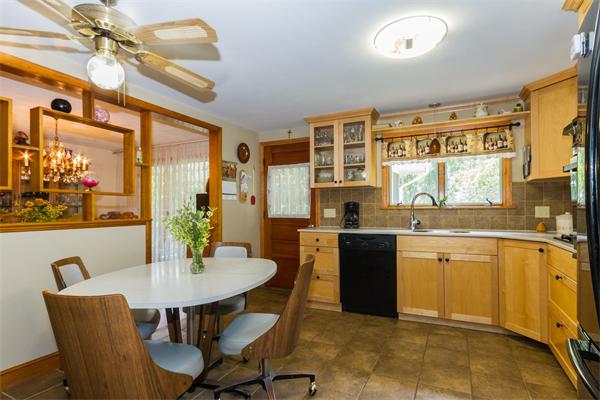 9 Chatham Road Norwood, MA 02062 - Photo 5 of 21 Gallery Image 5