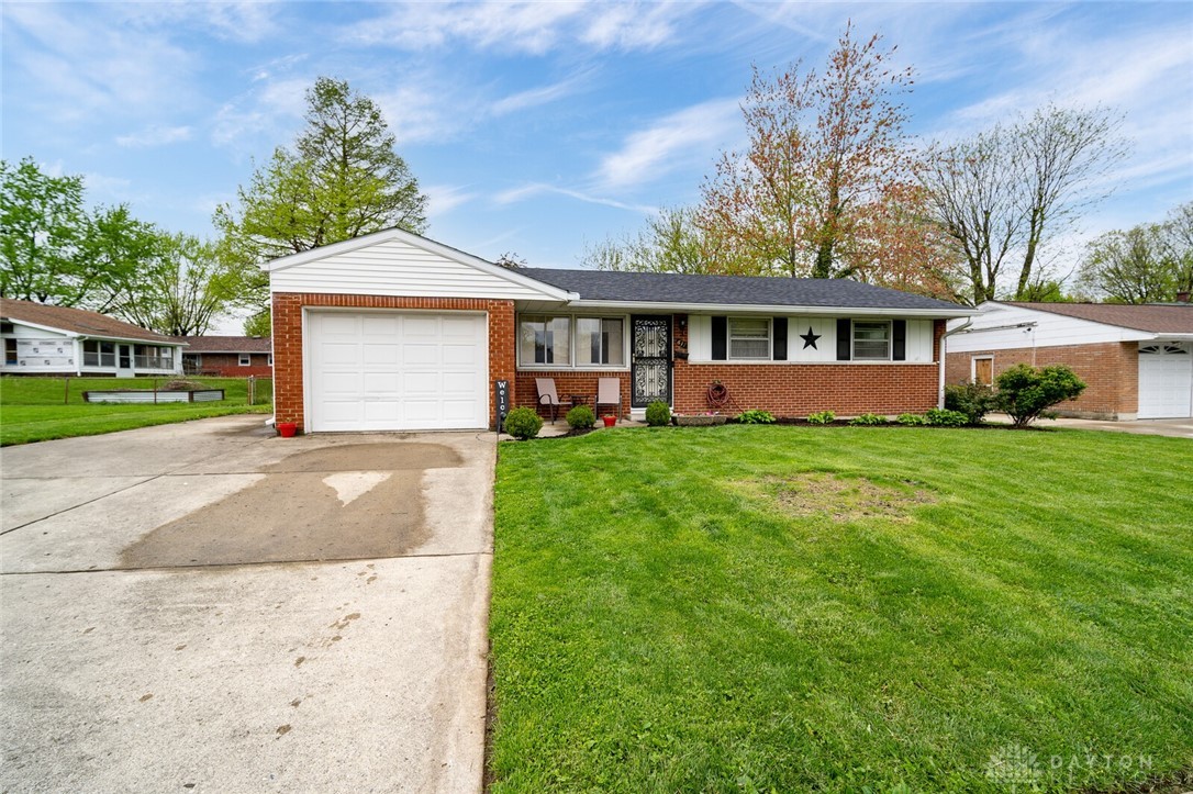 617 Cauley Place Riverside, OH 45431 - Photo 2 of 41