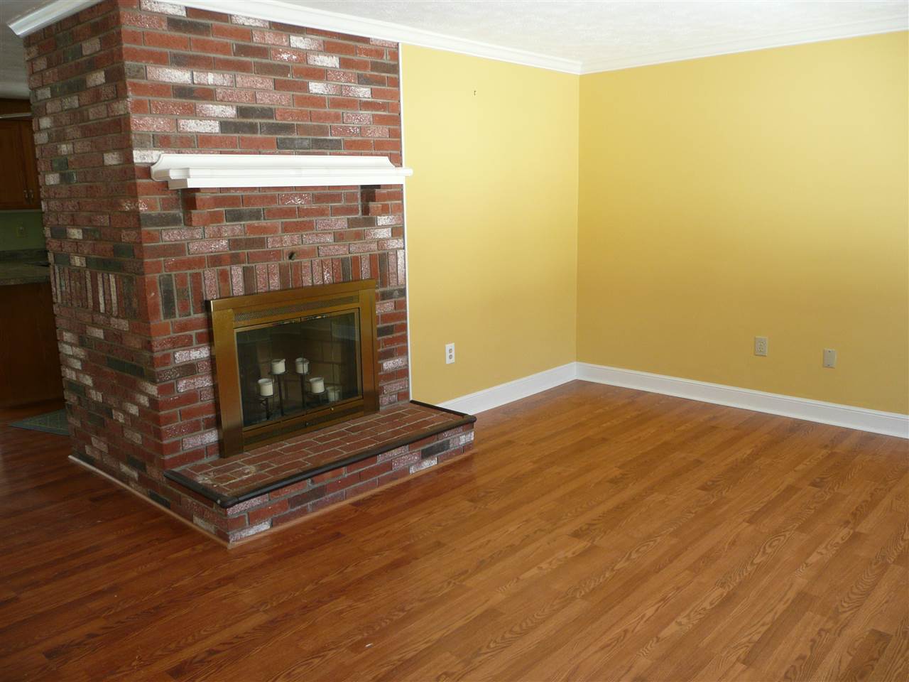 224 Winding Pond Road Londonderry, NH 03053 - Photo 12 of 27