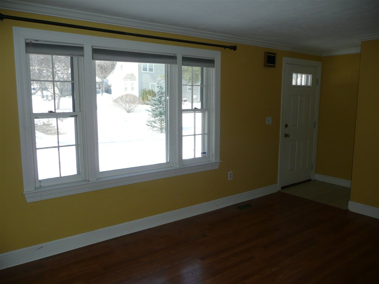 224 Winding Pond Road Londonderry, NH 03053 - Photo 14 of 27