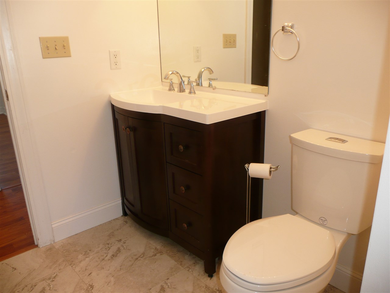224 Winding Pond Road Londonderry, NH 03053 - Photo 21 of 27