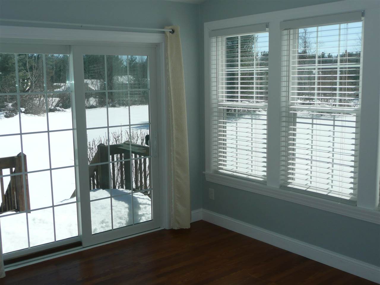 224 Winding Pond Road Londonderry, NH 03053 - Photo 8 of 27