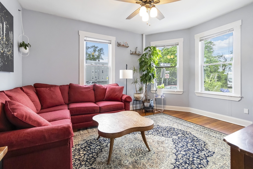 14 Torrey Street, Unit 1 Boston, MA 02124 - Photo 3 of 19