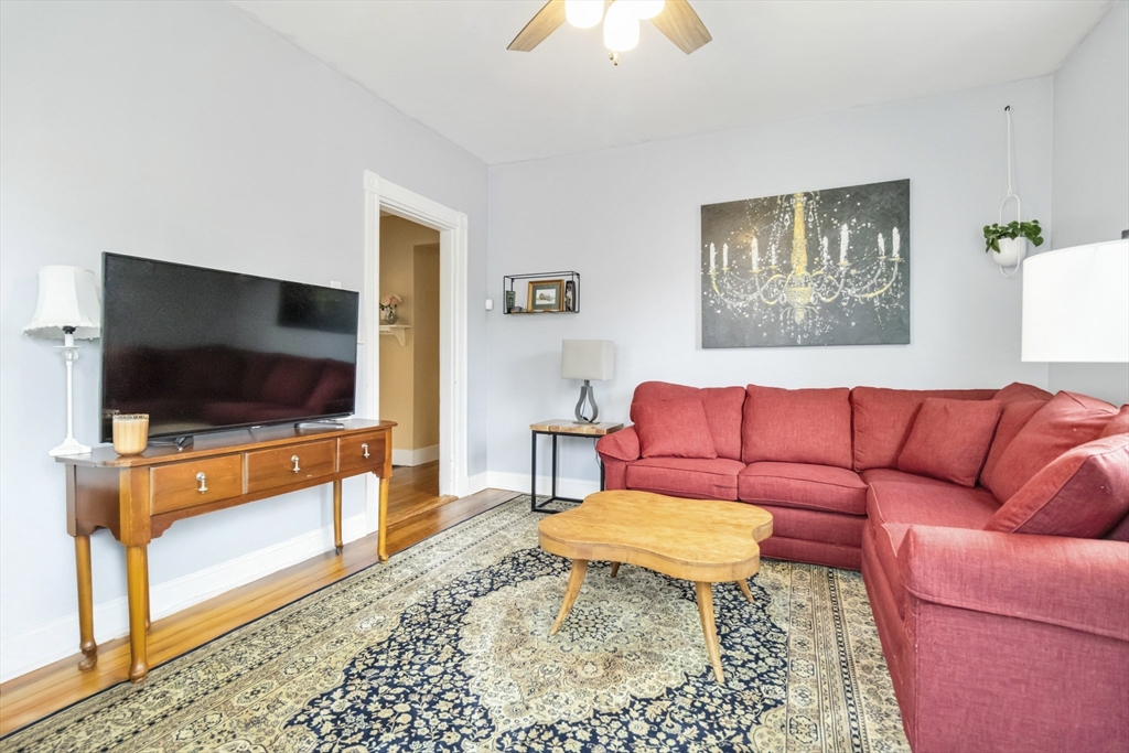 14 Torrey Street, Unit 1 Boston, MA 02124 - Photo 4 of 19