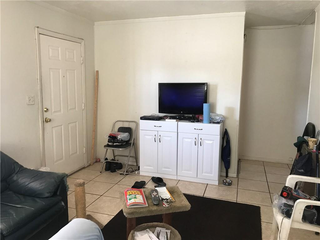 865 West 3rd Street Riviera Beach, FL 33404 - Photo 8 of 14 Photo 8