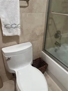 $229,995 | 900 River Reach Drive, Unit 222, Fort Lauderdale, FL 33315