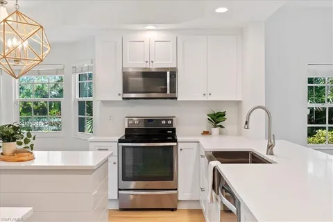 $450,000 | 2868 Aintree Lane, Unit M101, Naples, FL 34112