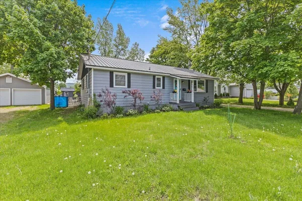 $550,000 | 49 Russell Street, St. Albans, VT 05478